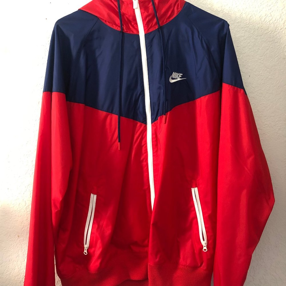 Nike windbreaker